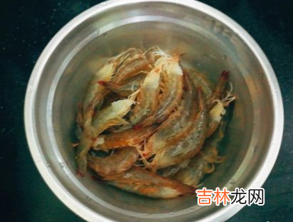 基围虾炒洋葱怎么吃