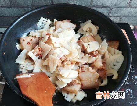 春笋炒五花肉怎么做