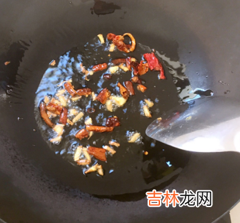 豆角炒辣椒怎么做