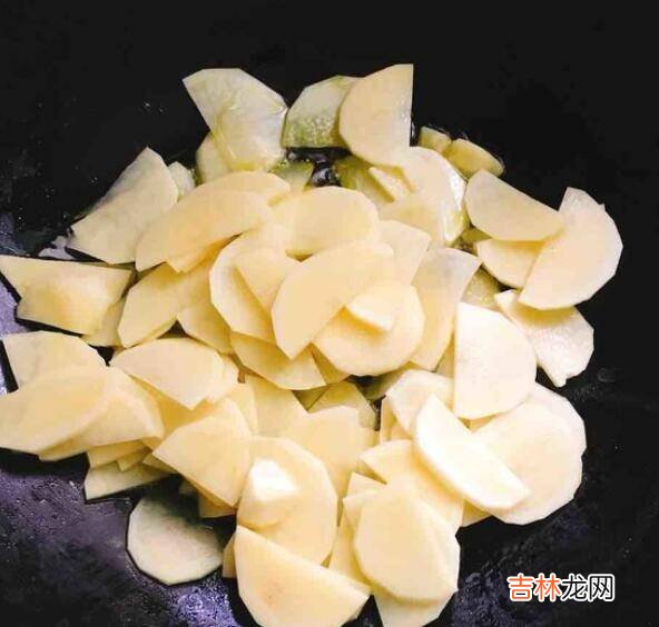 吃米饭土豆怎么炒好吃又简单