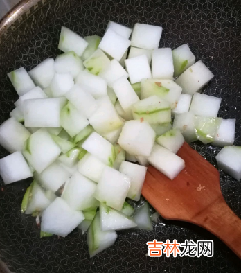 冬瓜炒豆腐怎么做