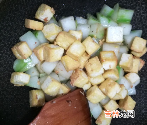 冬瓜炒豆腐怎么做