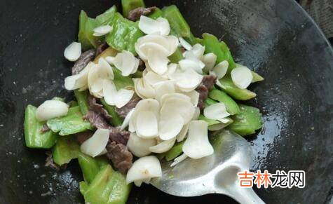 百合炒肉怎么做好吃