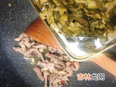 酸菜炒肉怎么做