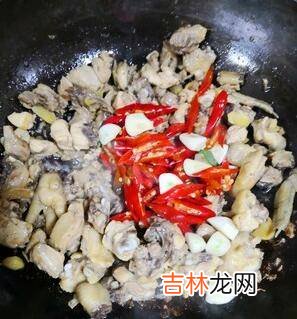 泡椒鸡怎么炒