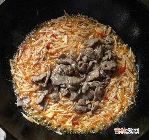 金针菇和肉怎么炒好吃