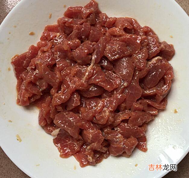 金针菇和肉怎么炒好吃
