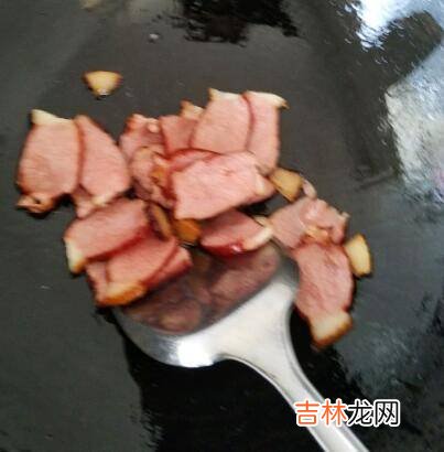 腊肉炒辣椒怎么做好吃