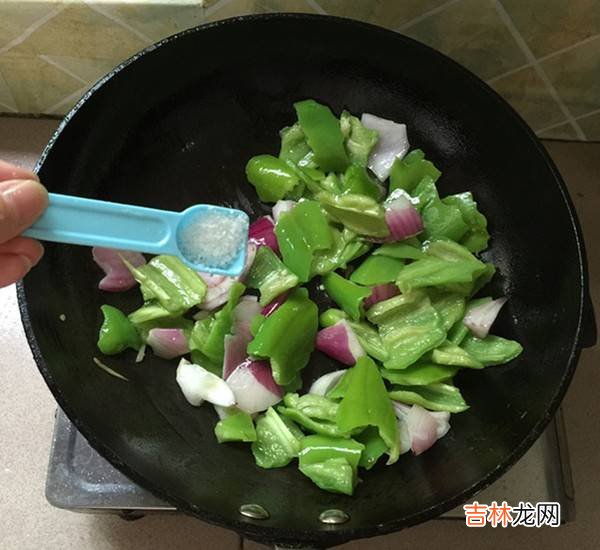 牛肉和青椒怎么炒