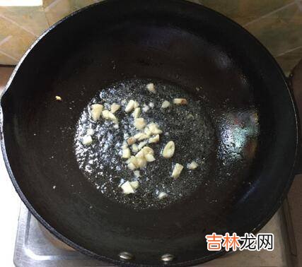 鸡胸肉怎么炒好吃