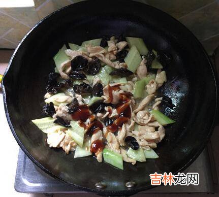 鸡胸肉怎么炒好吃