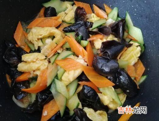 木耳黄瓜怎么炒好吃