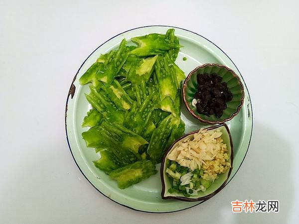 牛肉炒苦瓜怎么做好吃