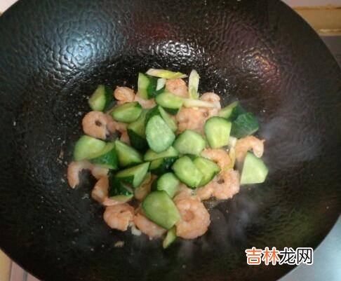 黄瓜虾仁怎么炒