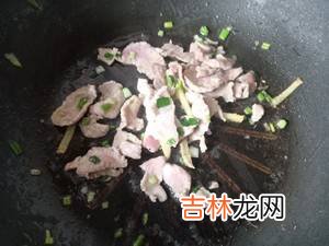 黄瓜鸡蛋肉怎么炒