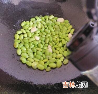 鸡蛋清怎么炒