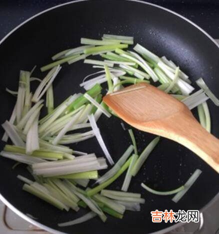 葱炒海参怎么做
