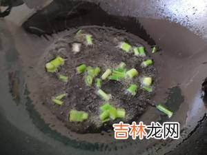 炒鸽子怎么做才好吃