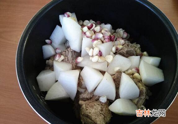 怎么做萝卜排骨汤