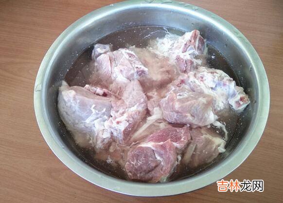 怎么做萝卜排骨汤