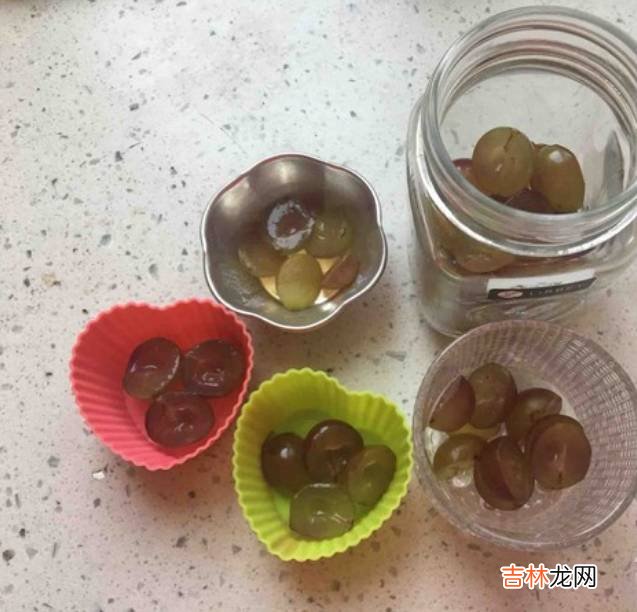 葡萄果冻制作过程白凉粉