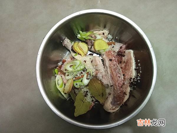 盐水鸭的制作方法