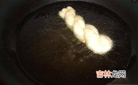 炸麻花是死面还是发面