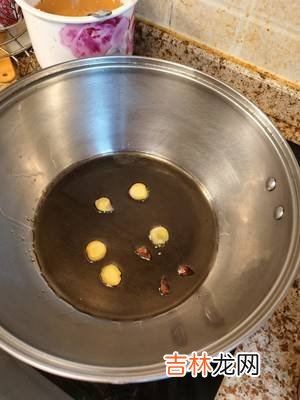 鸡蛋可以和什么菜一起炒