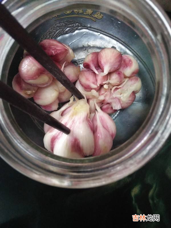 甜酸蒜怎么做