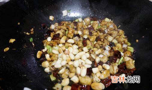炒鸡丁怎么做好吃又简单