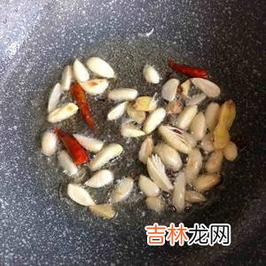 石锅鱼做法