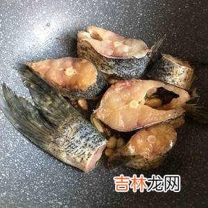 石锅鱼做法