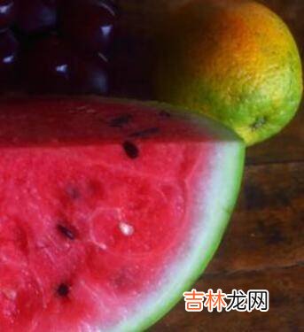 西瓜水果拼盘简单做法