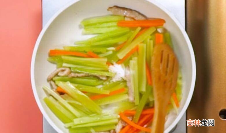 生肉怎么炒