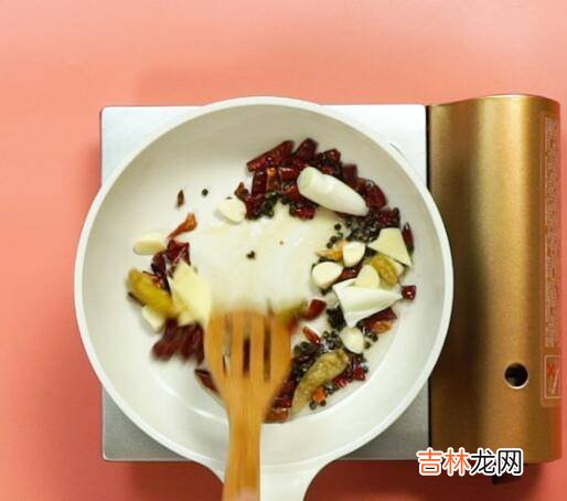 怎么炒麻辣鱼