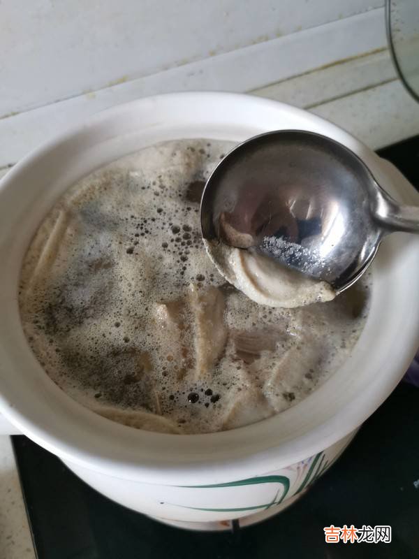 松菌炖鸡怎么做好吃