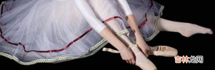 足尖鞋怎么缝绑带