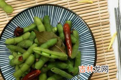 毛豆冷水下锅煮多久