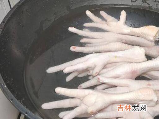 鸡爪炖多久才会软烂