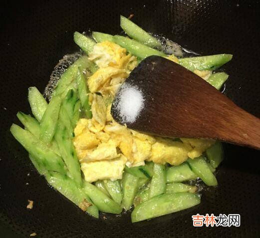 青瓜炒鸡蛋怎么炒