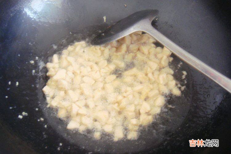 辣子鸡丁的正宗做法窍门