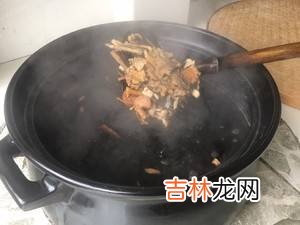 怎样自制熬制八珍汤膏