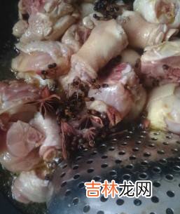 仔姜烧鸡的正宗做法