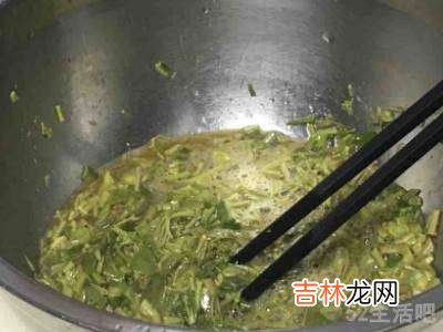 怎么炒香椿鸡蛋?