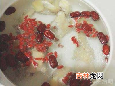 怎么炖鸡汤好喝又不腥?