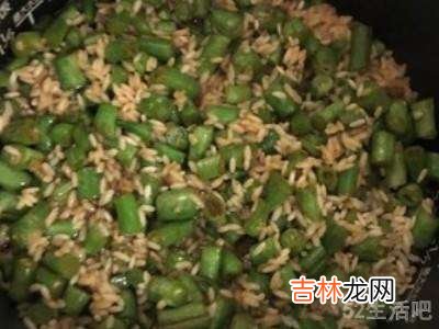 豆角饭用电饭锅怎么做?