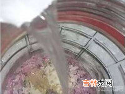 桃花酿酒方法和步骤?