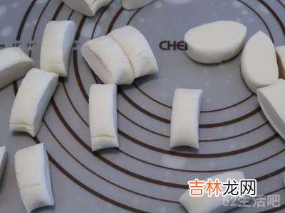 烫面饺子怎么和面?