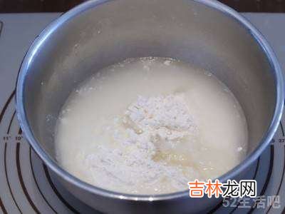 烫面饺子怎么和面?