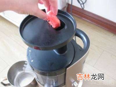 榨汁机怎么榨果汁好喝?